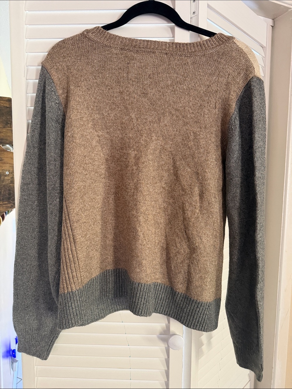 Lane Bryant Two-Tone Crewneck Sweater in Cream and Gray-Green - Picture 4 of 4